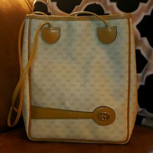 AUTHENTIC VINTAGE GUCCI HANDBAG